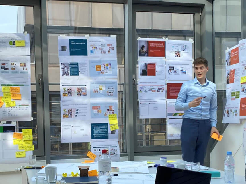 <h3 class='heading-large'>Marketing & Innovation Across Industries</h3><p>Our German offices work across automotive, mobility, energy, technology, and manufacturing. Munich enables multinationals and brand innovators to pivot toward customer-centric models, optimize sales processes, and future-proof against industry disruption.</p>